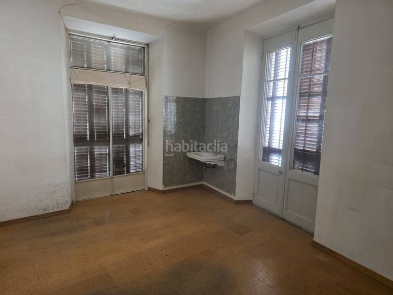 Foto bb0f779c-b63b-4b94-88b1-d2c720e27712. Edificio in Barri Antic Manresa
