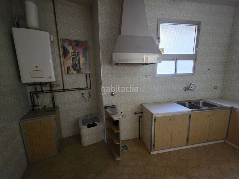 Foto f1787774-aa18-46a7-9cb1-ab2fcf966ed3. Edificio in Barri Antic Manresa