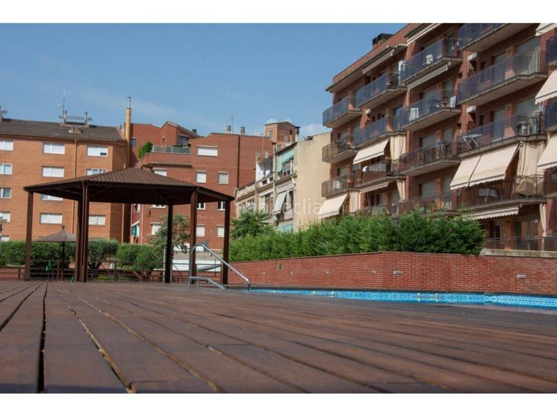 Foto 585662e6-2ce7-4ffd-a272-65d689e2a606. Pis amb calefacció aparcament piscina a Centre - Passeig i Rodalies Manresa