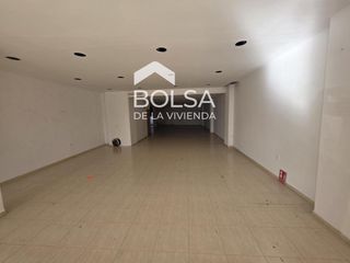 Business premise in Font dels Capellans - Sagrada Familia