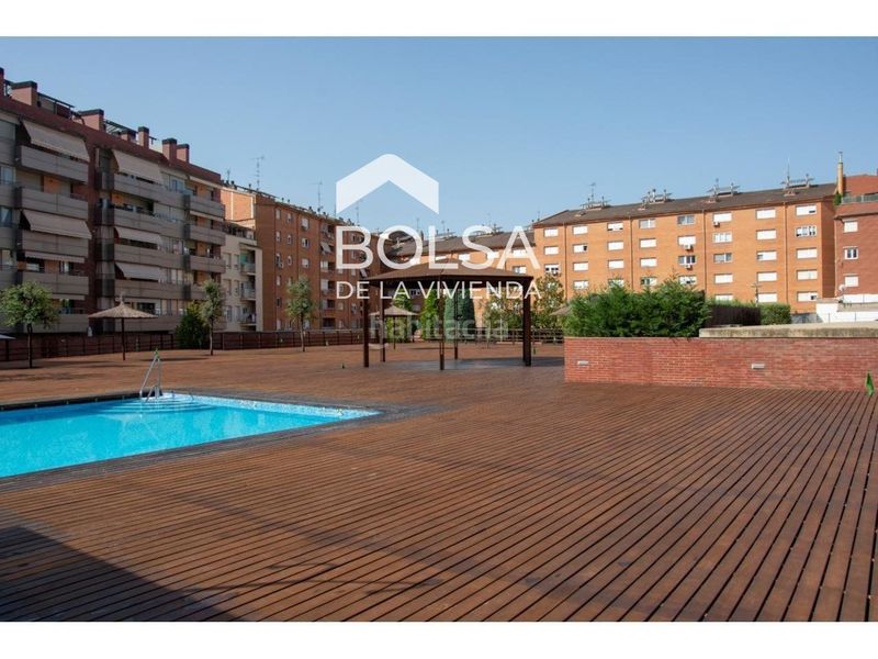Foto 690bcf26-d3ee-447f-8465-90220e25e951. Flat with heating parking pool in Centre - Passeig i Rodalies Manresa