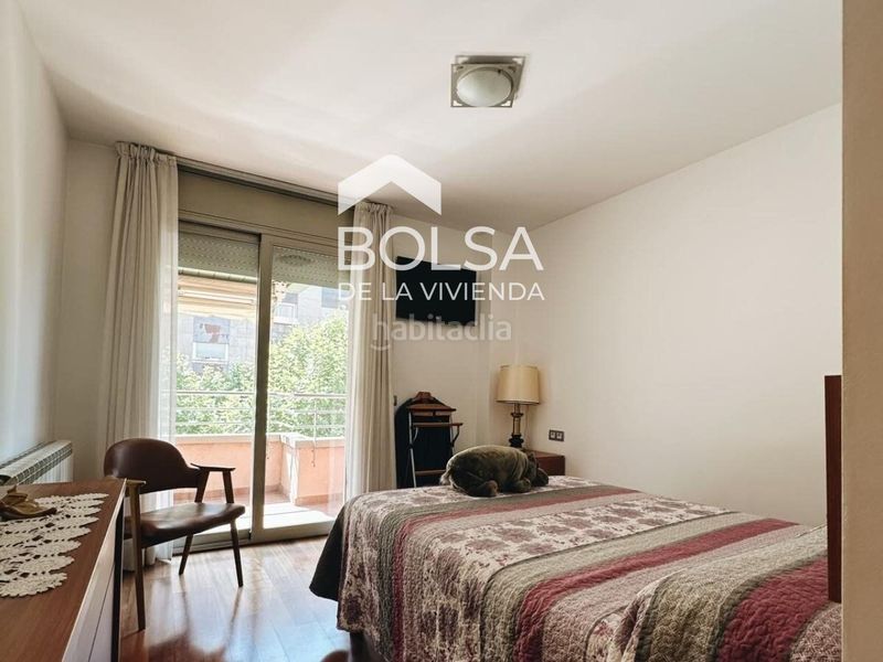 Foto a6629c20-5f3e-4eb7-8102-7ded548c196b. Flat with heating parking pool in Centre - Passeig i Rodalies Manresa