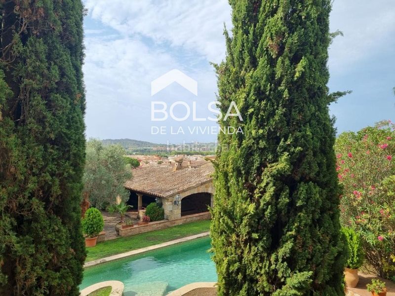 Foto a601f335-b2bf-4b97-8799-92d872ad20ea. Xalet amb aparcament piscina a Fenals Platja d´Aro