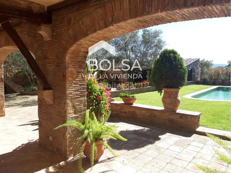Foto d38463b6-f2f2-43e7-bd14-2f1a0cbc1669. Xalet amb aparcament piscina a Fenals Platja d´Aro
