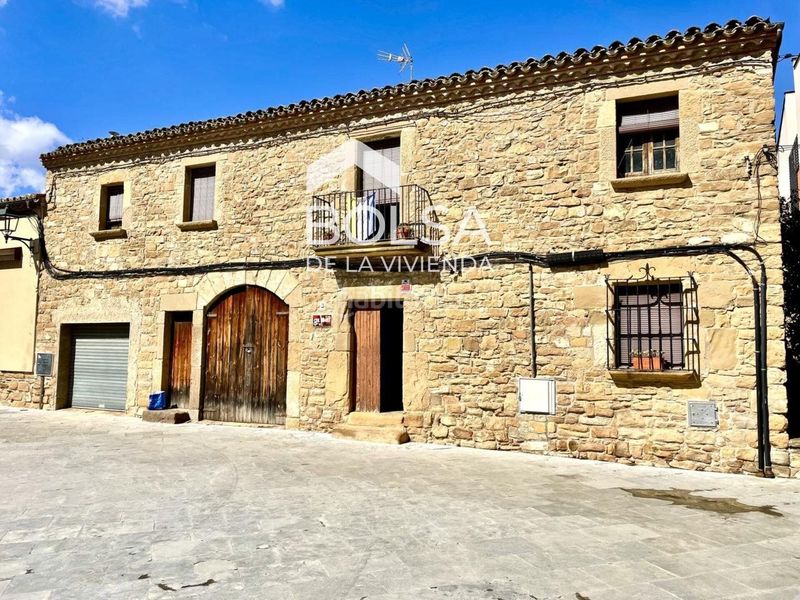 Foto b34f67c0-c4e8-4e08-9b29-46e997faacf9. Casa amb calefacció aparcament a Castellgalí