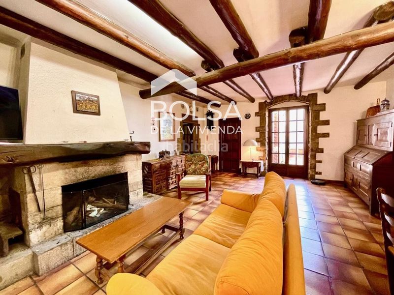 Foto ca9fdd9f-4f2c-4abf-9d31-8261ff0eb499. Casa amb calefacció aparcament a Castellgalí