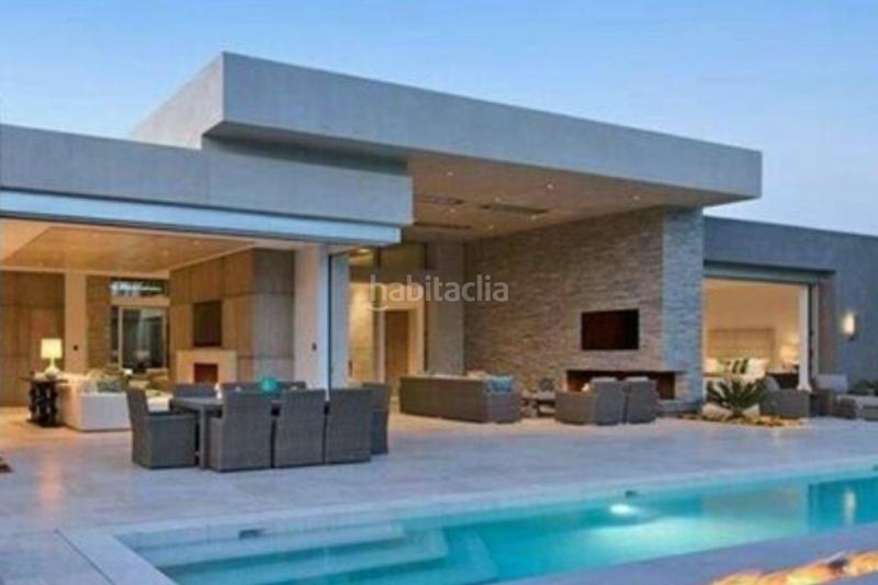 Foto 8b28907f-461b-4d7c-a4e5-dc958b8b97eb. Casa bifamiliare in Loeches