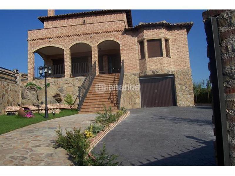 Foto 6245d088-c058-4671-a406-18b2a8104c3c. Xalet 100m<sup>2</sup> a calle carretera de fuentelsaz 23 a Casar (El)