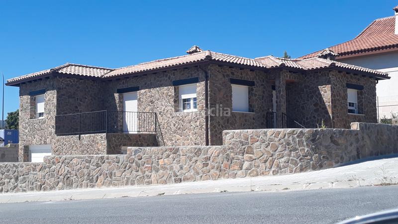 Foto 70a57846-2f56-4f41-a756-b0534f2c2624. Casa aparellada a calle juan pablo ? 64 a Casar (El)