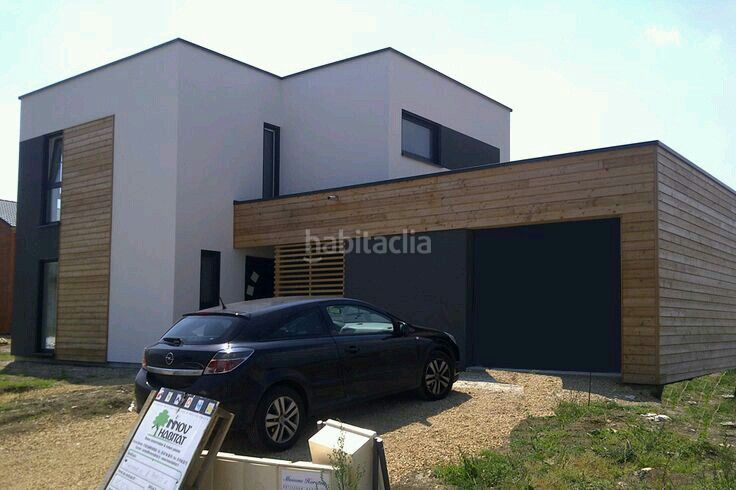 Foto 6ad85c29-ac97-4228-9579-f62e25880b34. Casa adossada a Alovera