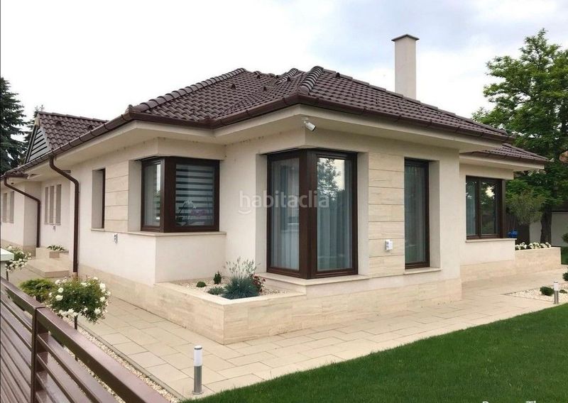 Foto 57bb0c20-e80a-4fe9-9da3-ac0fdd533937. Chalet arauzo oliveros construcciones en Vellón (El)