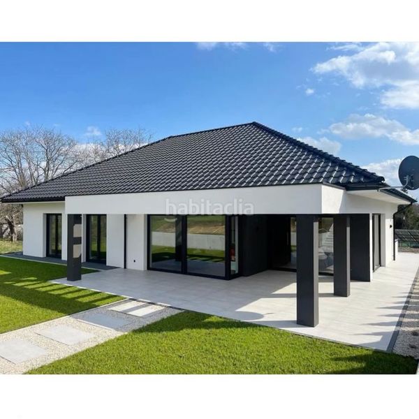 Foto c75f0dc0-c571-45a9-b871-54bbcc980bb7. Chalet arauzo oliveros construcciones en Vellón (El)