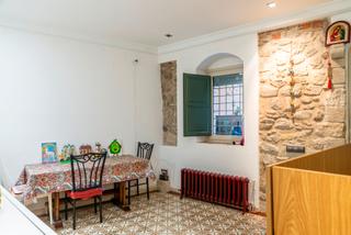 Lloguer Dúplex  Carrer d'en francesc samsó. Es lloga un dúplex al barri vell de girona per una temporada cur