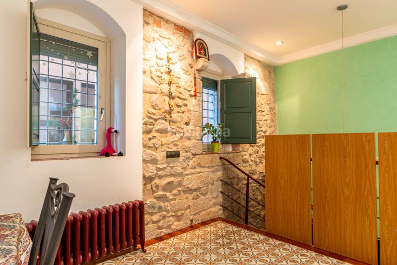Foto b0b408f7-3d88-47e9-aa20-5b2b328bd649. Location duplex avec chauffage dans Centre-Barri Vell Girona