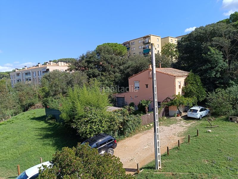 Foto 413461de-11bb-42fa-8162-6f932d645a87. Dúplex amb calefacció aparcament a Montilivi Girona