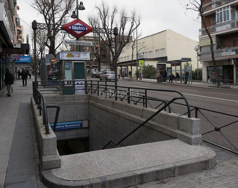 Foto 7189b03b-0cc3-4fa3-a845-583333db6730. Building in Numancia Madrid