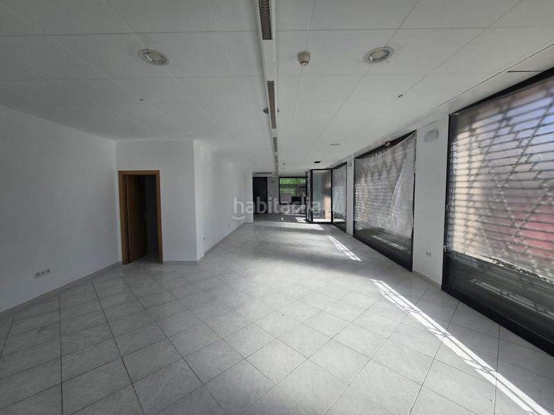 Foto 04a10c11-3db4-4748-ad1e-506edbc5572e. Local comercial local com. en venta . en Congost Granollers