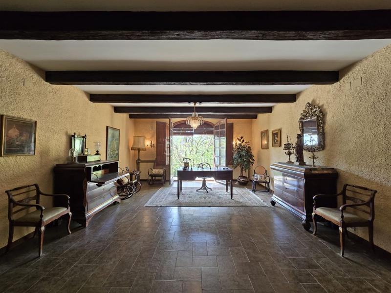 Foto 646c49e7-e8da-42f8-b700-ad527bcc7557. Masía finca rúst. en venta en la roca del valles, 7 dormitorios. en Roca del Vallès (La)