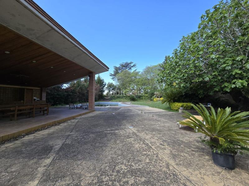 Foto 6e52a53f-111b-4f48-9208-4c01483cf5ac. Masía finca rúst. en venta en la roca del valles, 7 dormitorios. en Roca del Vallès (La)