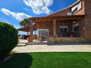 Maison  Llum. Casa en venta en sant pere de vilamajor, 4 dormitorios.