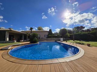 Casa  Serrabardina. Casa en venta en seva, 7 dormitorios.