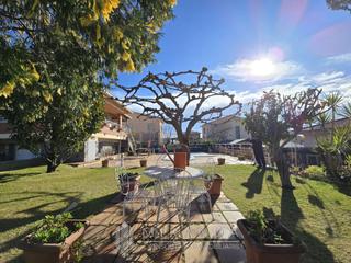 Casa  Pais valencia. Casa en venta en cánoves, 4 dormitorios.