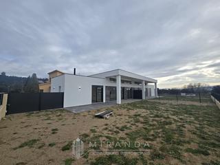 Maison  Cedres. Casa en venta en les margarides, 3 dormitorios.