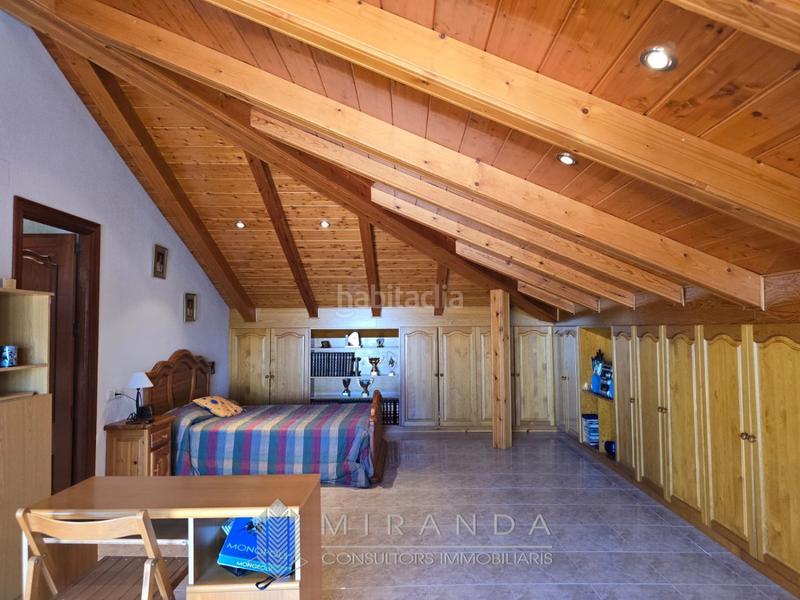 Foto 72b3041f-3fc7-4f55-9c24-289abc9df817. Haus mit heizung parking in Breda