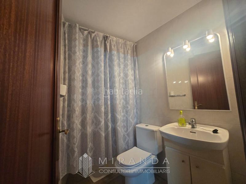 Foto 821a3c27-d7df-4a97-bbcb-687ad9f3ec95. Haus mit heizung parking in Breda