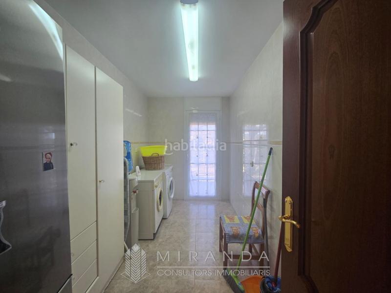 Foto 88e11702-c913-4022-9001-a9049ef935d1. Haus mit heizung parking in Breda