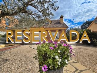 Xalet  Carrer joan mart. Impresionante chalet en can violi