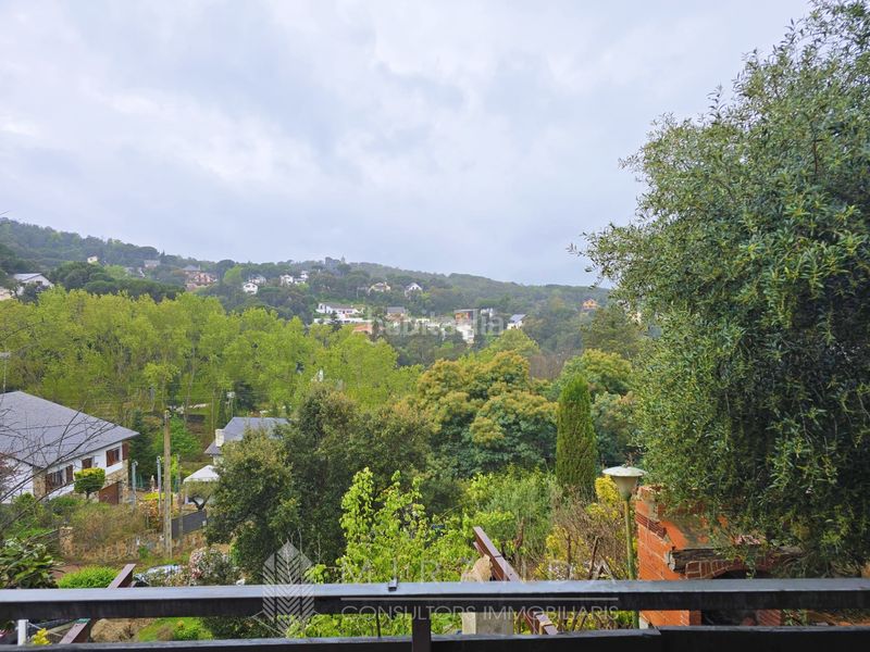 Foto 9010e3e7-25dd-4c16-9609-d98a1c3edf77. Casa en Vallgorguina
