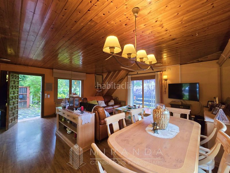 Foto b6b261f6-2f63-4fbd-9fae-098fc6154852. Casa en Vallgorguina