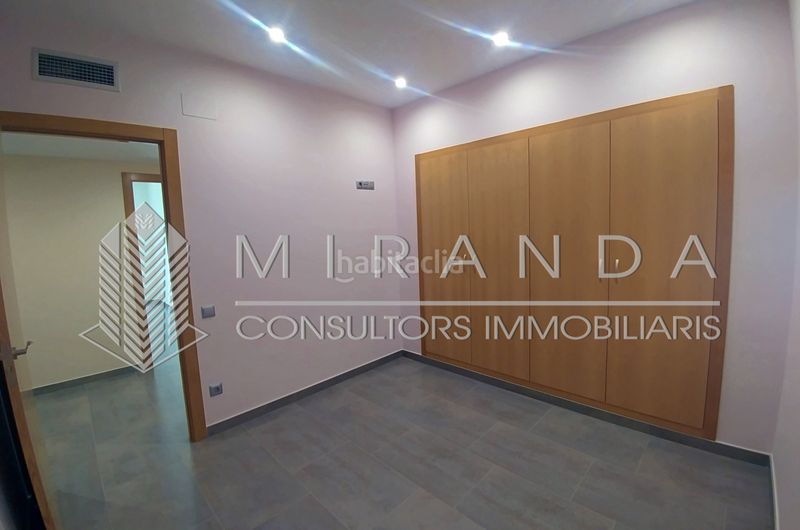 Foto 717317dc-193e-4066-9091-7c94e1b7ea40. Alquiler piso en camí romà 37 vivienda ideal también como local profesional / despacho en Granollers