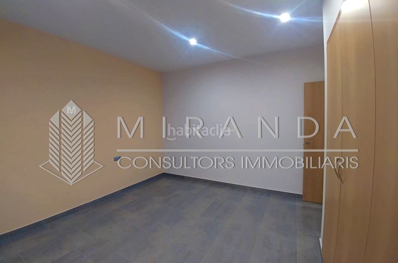 Foto b0c31f91-3d4e-4397-a155-0592c2987312. Alquiler piso en camí romà 37 vivienda ideal también como local profesional / despacho en Granollers
