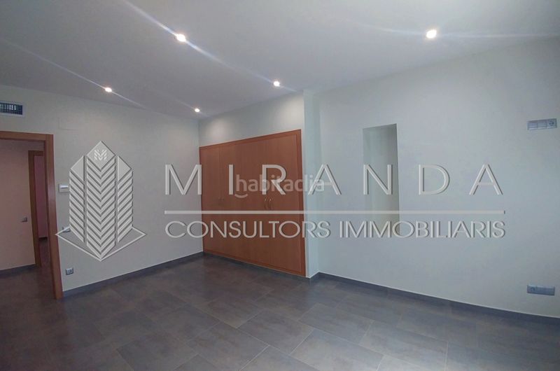 Foto be2ddc9d-e3a5-45aa-b7ce-8acc1aed185b. Alquiler piso en camí romà 37 vivienda ideal también como local profesional / despacho en Granollers