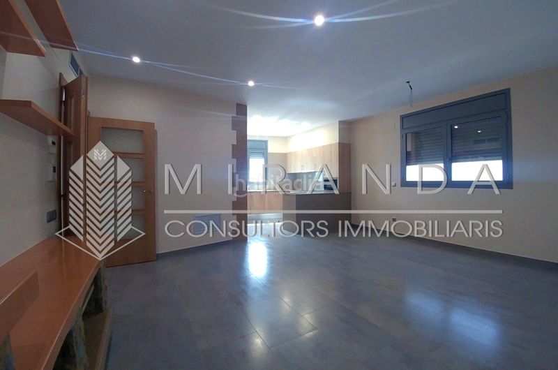 Foto dba57664-1c0d-4960-a4e8-73d06d2421f5. Alquiler piso en camí romà 37 vivienda ideal también como local profesional / despacho en Granollers