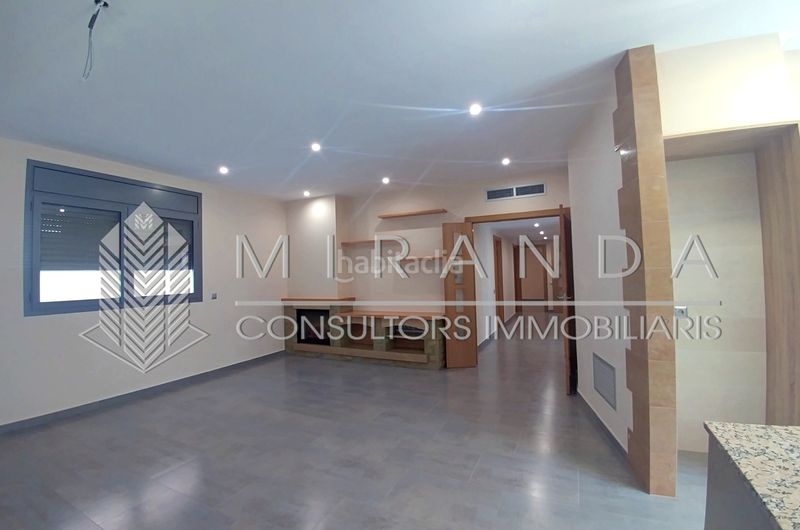 Foto ea309487-66e5-42d4-a1c8-cf4b681e9b3d. Alquiler piso en camí romà 37 vivienda ideal también como local profesional / despacho en Granollers