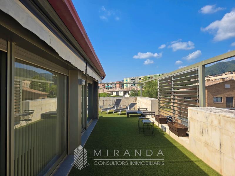 Foto c8e6a933-74c3-4074-9068-7076a376c59f. Chalet avec cheminée chauffage parking piscine dans Garriga (La)