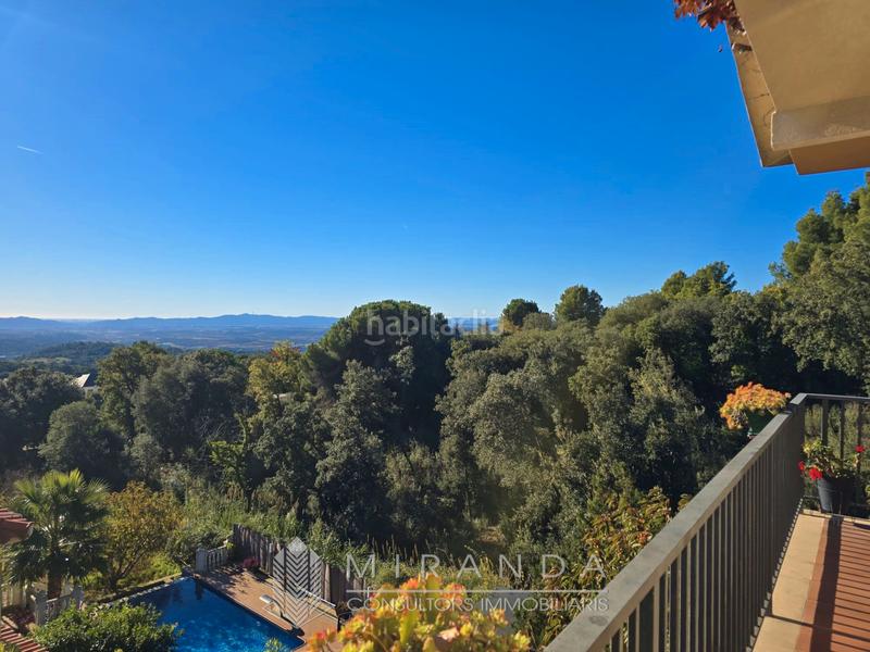 Foto 1e24dab0-10e5-43e4-b1b4-5082e3952e5d. Chalet with fireplace heating parking pool in Bigues i Riells del Fai