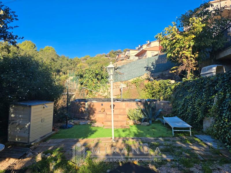 Foto 1fb5604e-deee-4f1b-af1d-44539a0bbb7f. Chalet with fireplace heating parking pool in Bigues i Riells del Fai