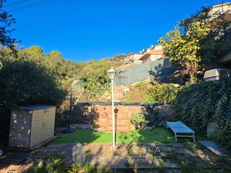 Foto 99683084-da82-4f6e-b512-fb94c69953a2. Chalet with fireplace heating parking pool in Bigues i Riells del Fai