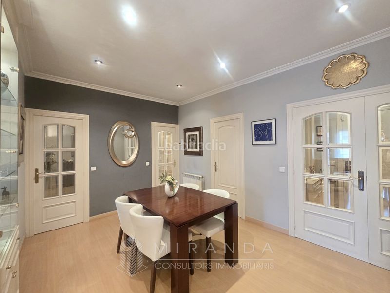 Foto aa8fb9db-dfd6-4460-bf87-ded14bf054be. Pis amb calefacció a Sagrada Família Barcelona