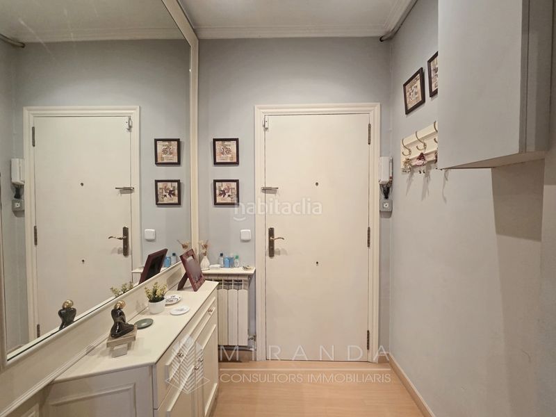 Foto 1ccb6727-e4d5-4f36-8cf4-73dd76c9abc5. Piso exclusiva quinta planta con vistas a la Sagrada Família | eixample dret en Barcelona