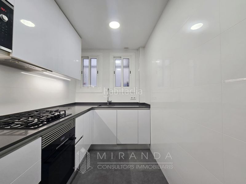 Foto 21d28920-1e82-4d07-81fa-821447577196. Piso exclusiva quinta planta con vistas a la Sagrada Família | eixample dret en Barcelona