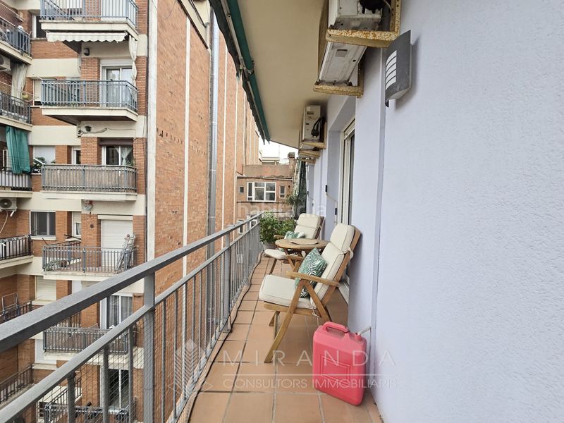 Foto 5e28f722-49e8-4c8e-a868-fbbfc7f244b5. Piso exclusiva quinta planta con vistas a la Sagrada Família | eixample dret en Barcelona