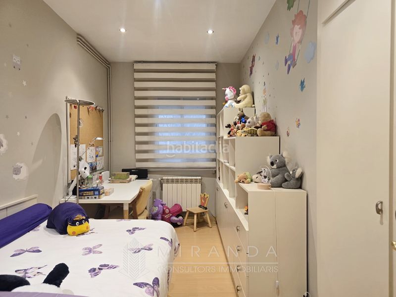 Foto ae83e9fa-c406-4afe-8764-9a5c9a54bb19. Piso exclusiva quinta planta con vistas a la Sagrada Família | eixample dret en Barcelona