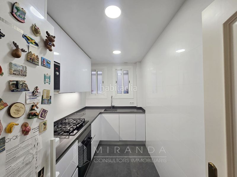 Foto f700b19e-a26f-461f-ab5d-a26f2866ce20. Piso exclusiva quinta planta con vistas a la Sagrada Família | eixample dret en Barcelona