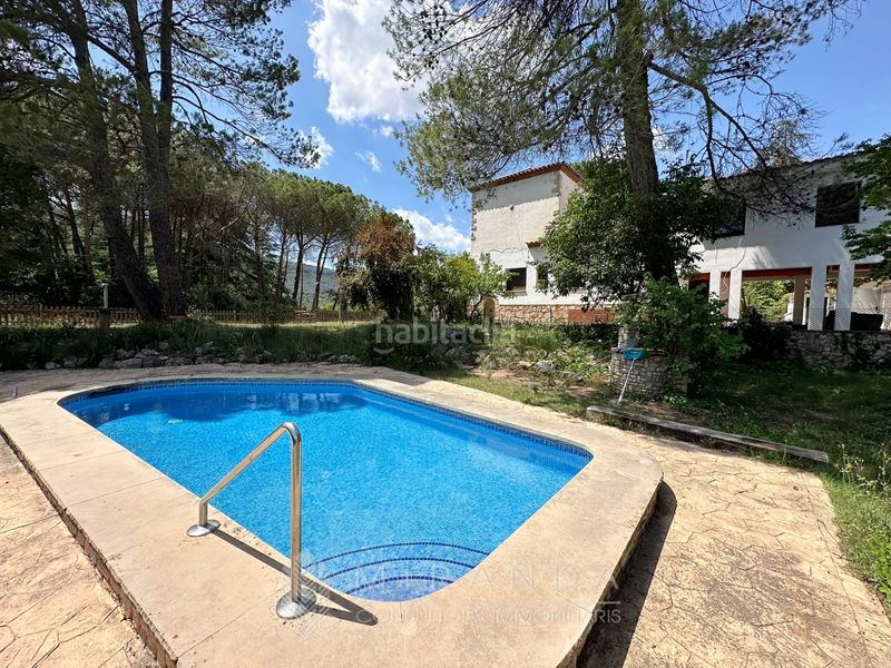 Foto 091ef42d-3257-41d5-9cee-b2226710db8f. Xalet amb xemeneia calefacció aparcament piscina a Aiguafreda