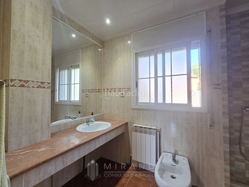 Foto aa26f515-653a-458a-892f-b9d7d0662e8a. Haus mit kamin heizung parking in Vilanova del Vallès